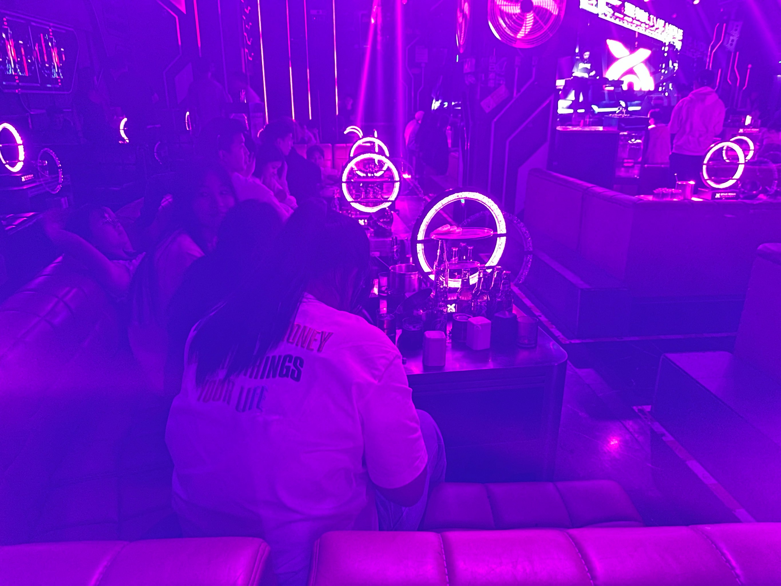 自贡商务ktv单人商务ktv优选场所-富顺县ktv预订